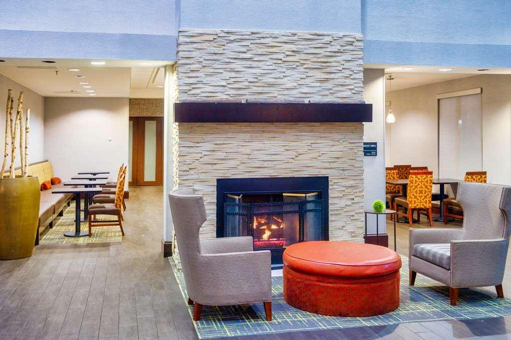 Hampton Inn Haverhill İç mekan fotoğraf